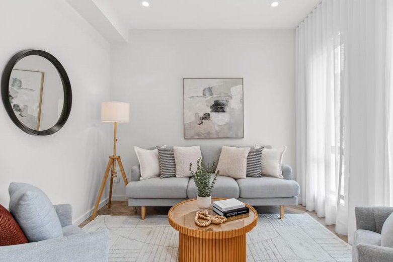 10 Raven Circuit Photo 12